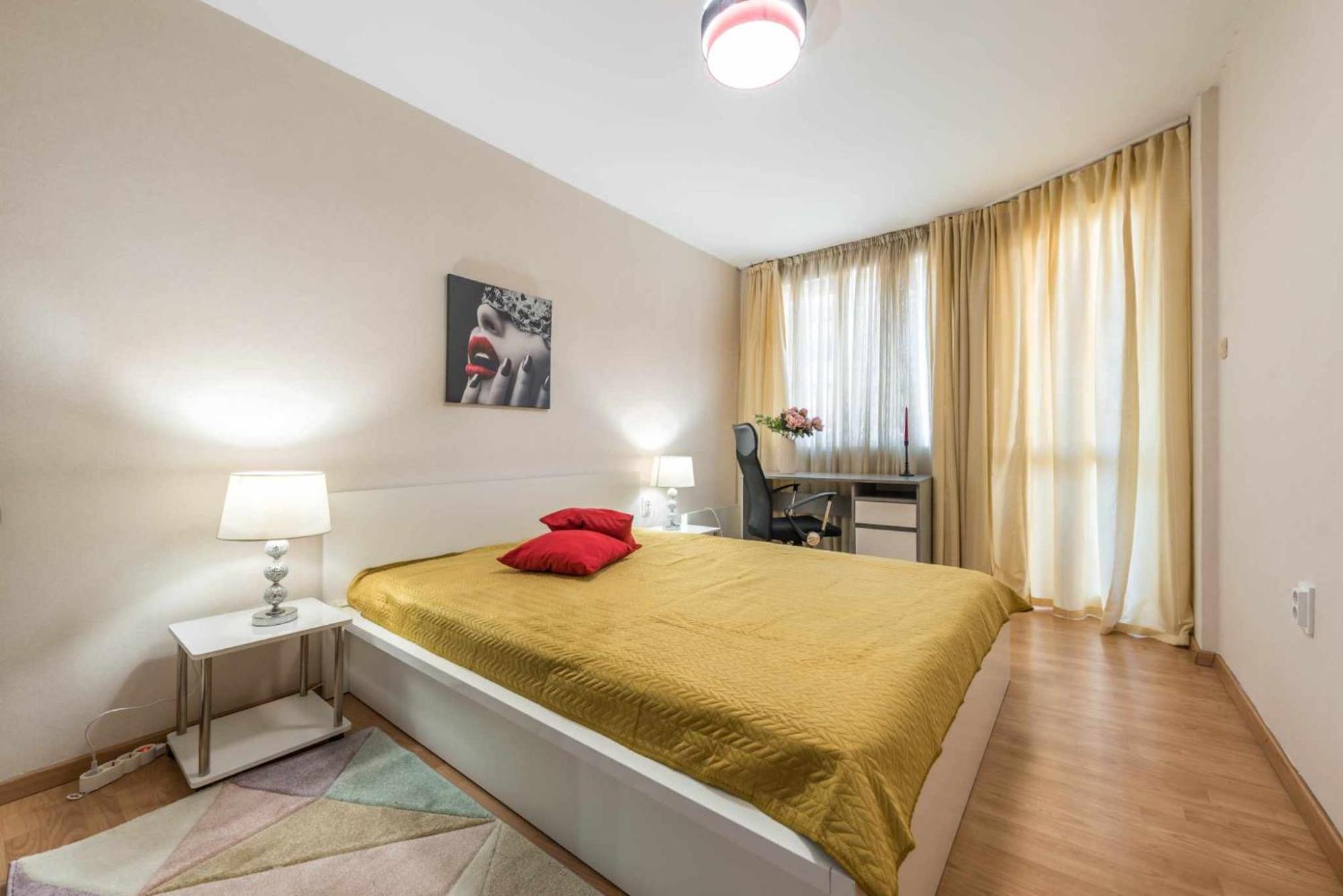 Red Velvet Apartment Varna Exterior photo