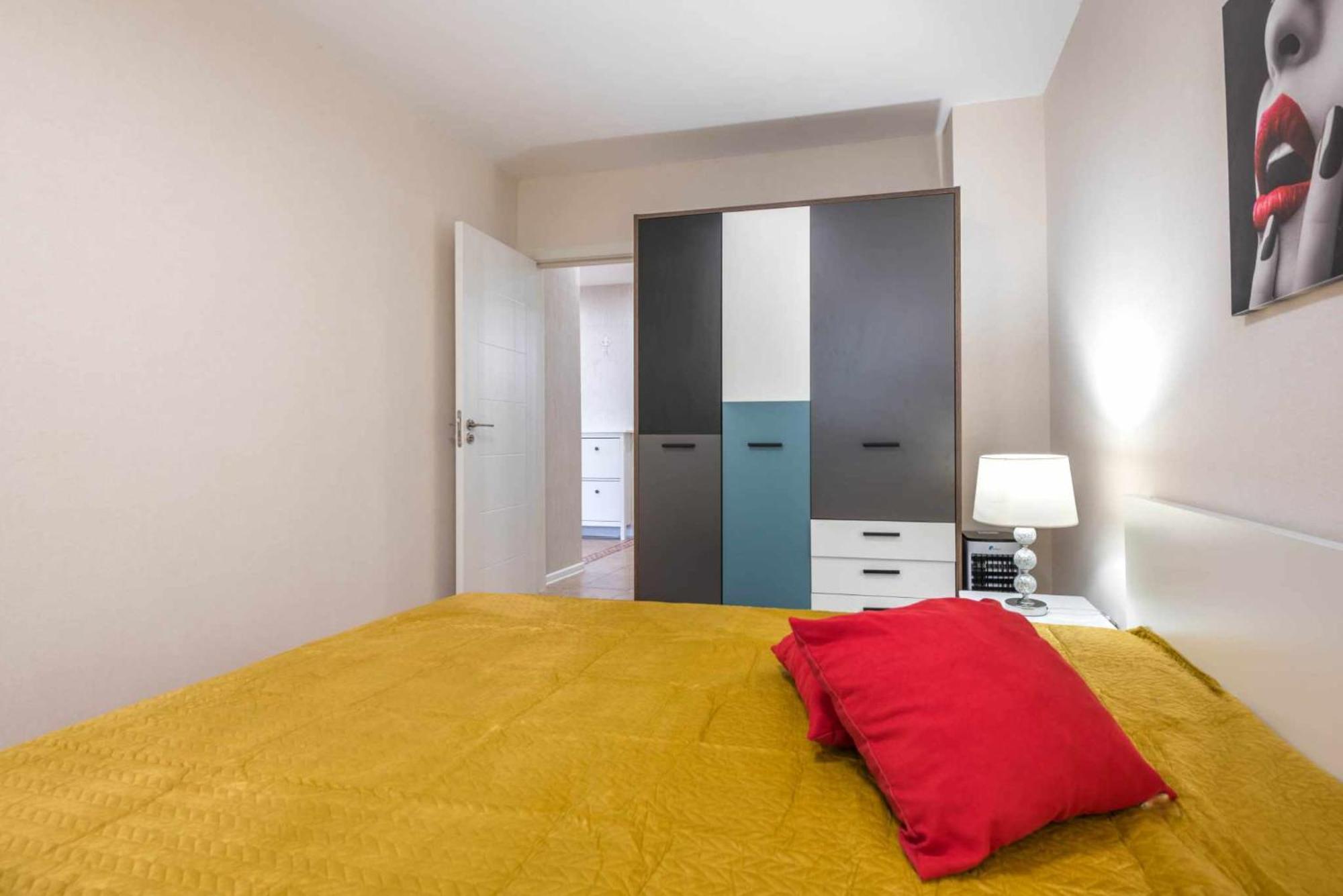 Red Velvet Apartment Varna Exterior photo