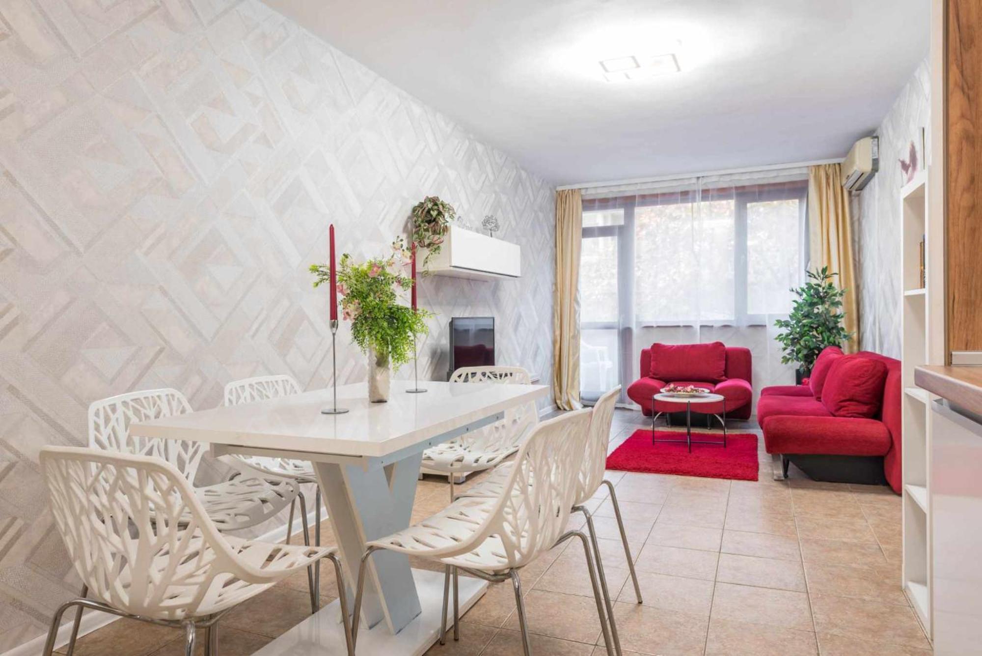Red Velvet Apartment Varna Exterior photo
